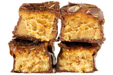 Load image into Gallery viewer, Maple Peanut Butter Chocolate Bar
