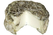Load image into Gallery viewer, Bonne Bouche Goat Cheese
